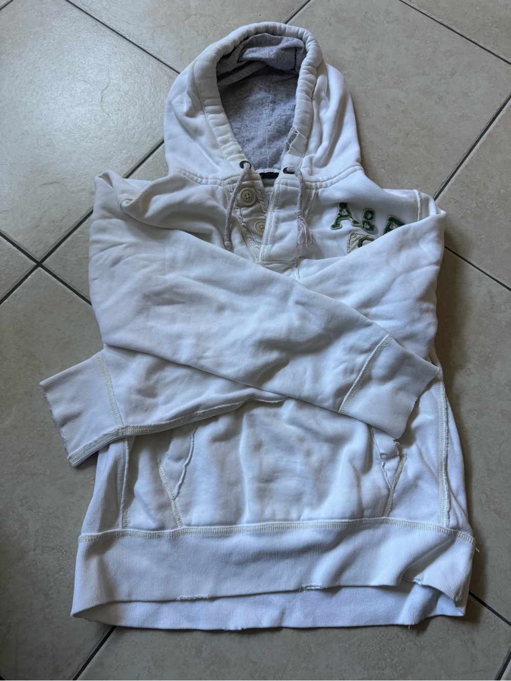 Abercrombie & Fitch White Hooded Pullover Sweatshirt